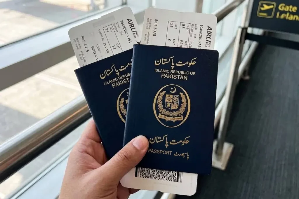 Man holding Pakistani Passport
